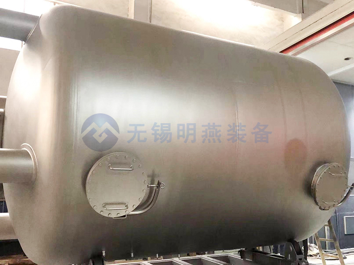 儲(chǔ)存設(shè)備